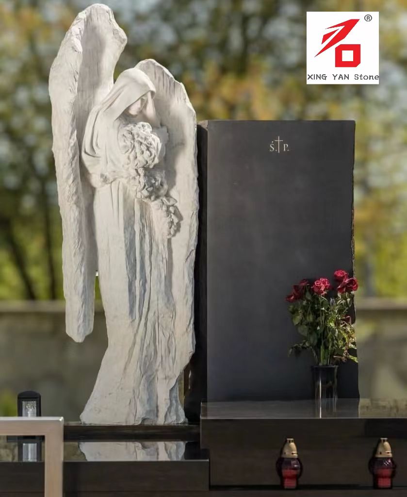 China Xingyan Manufacturing - Angel objemanje cvetnega kamna Rezbarenje nagrobnika